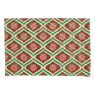 Retro 70s: Vintage Floral Pattern Pillow Case