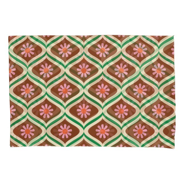 Retro 70s: Vintage Floral Pattern Pillow Case (Front)