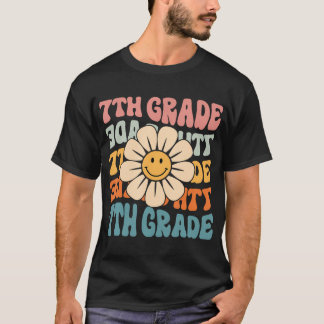 Retro 7Th Grade Daisy Colorful Back To School T-Shirt