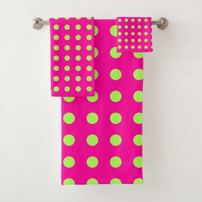 Retro 80s Dots Pattern in Hot Pink and Chartreuse  Bath Towel Set (Insitu)