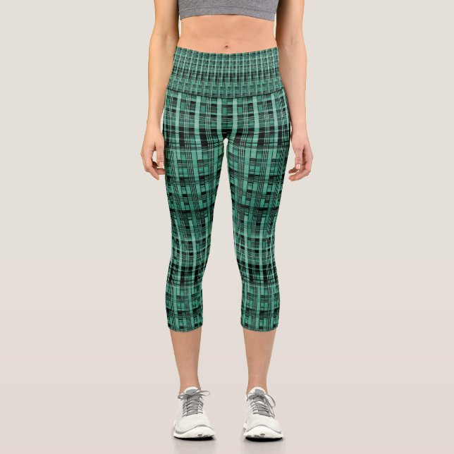 Retro abstract checkered plaid pattern green black capri leggings (Front)