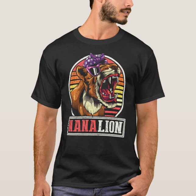 Retro Africa Safari Animal Family Mothers Day  Nan T-Shirt (Front)