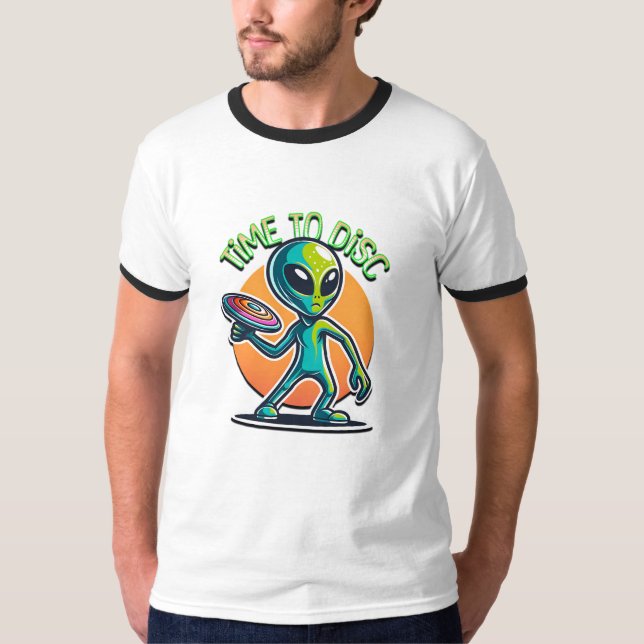 Retro Alien Disc Golf T-Shirt (Front)