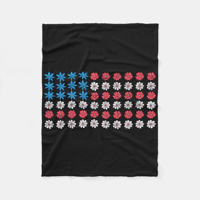 Retro American Flag 4th Of July Patriotic Daisy Fl Fleece Blanket (Front)