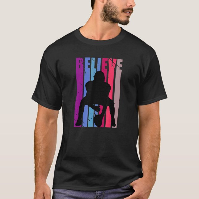 Retro American Football Motivational Sports Quarte T-Shirt (Front)