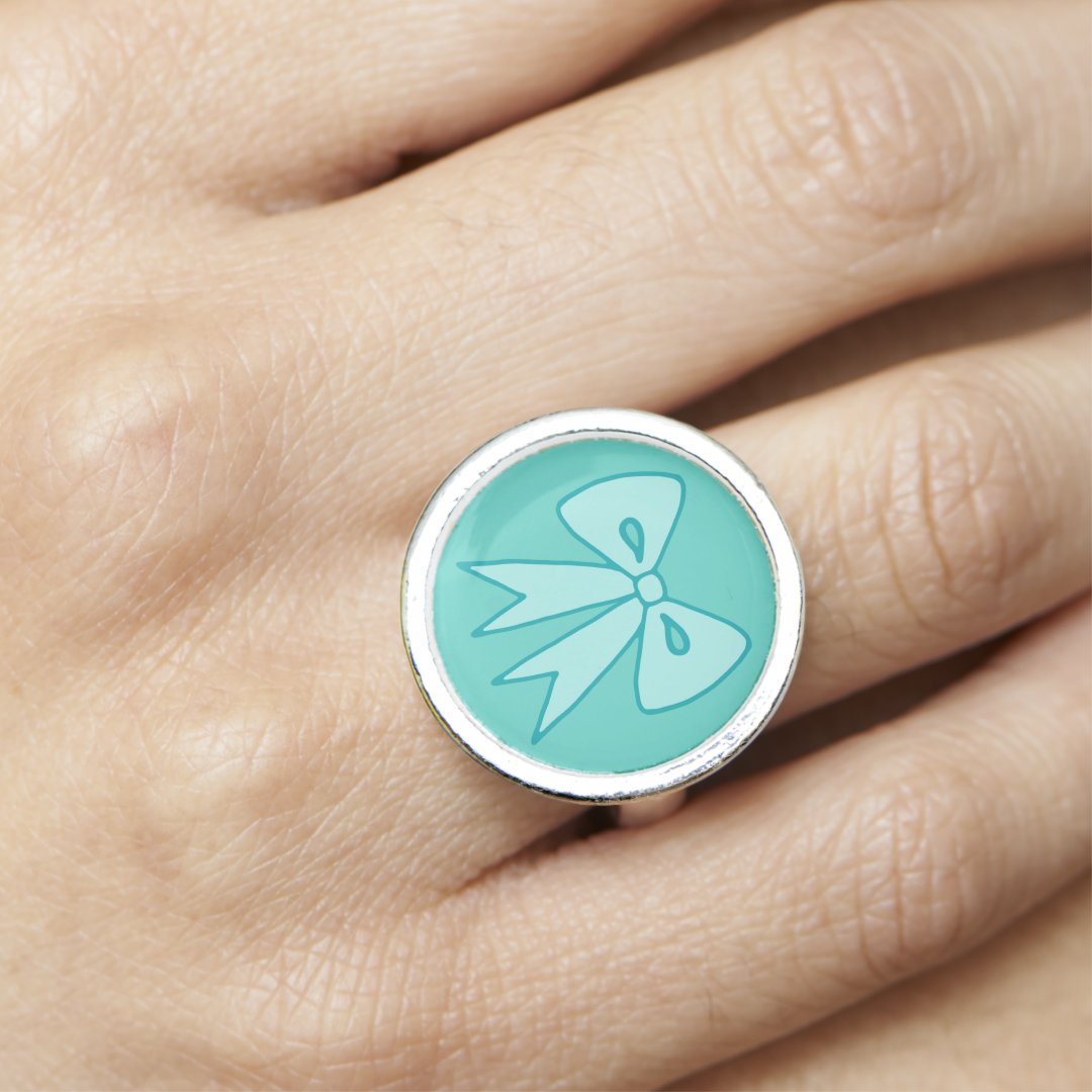 Retro Aqua Bow Ring (In Situ)