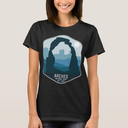 Retro Arches National Park Utah Souvenir 80s Style T_Shirt