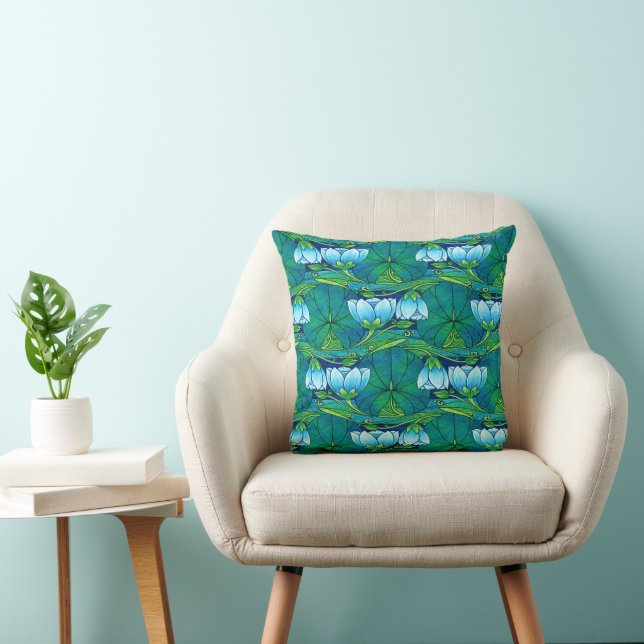 Retro Art Nouveau Floral Lily Pad Pattern Throw Pillow (Chair)