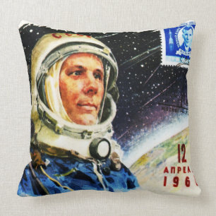 RETRO ASTRONAUT ILLUSTRATION 1960's SPACE TRAVEL  Throw Pillow