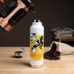 Retro "Aw Phooey" Donald Duck Badge Water Bottle<br><div class="desc">Channel your inner Donald Duck with this dynamic and nostalgic character design! Featuring a classic action pose set against a vibrant sunny yellow circle, this graphic perfectly captures the legendary temper and spunky personality of a true animation icon. The centerpiece is the famous catchphrase "Aw Phooey!" rendered in a playful,...</div>