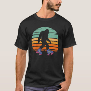 Retro Bigfoot Roller Skating Sasquatch 80S Yeti Sk T-Shirt