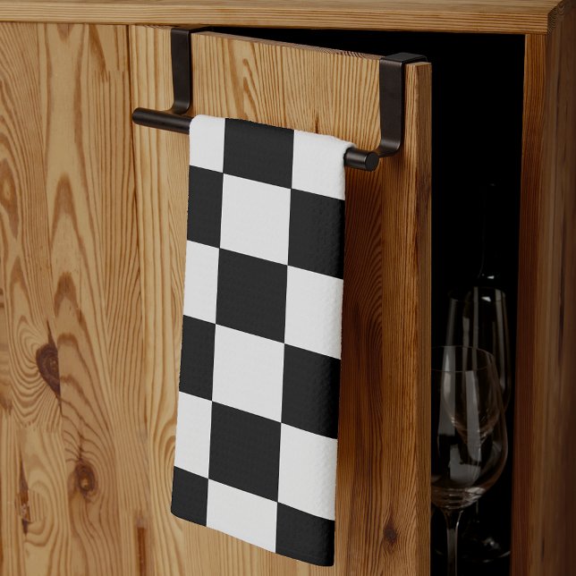 Retro Black and White Checkerboard Pattern Towels (Creator Uploaded)