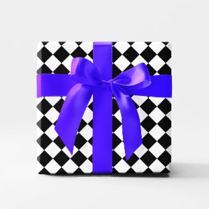 Retro Black and White Checkered Pattern Wrapping Paper