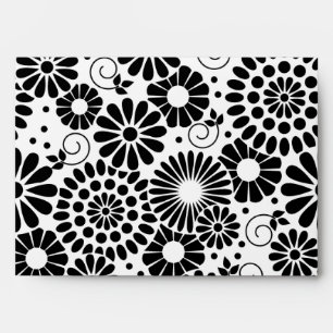 Retro Black and White Chic Folk Flowers Pattern Envelope