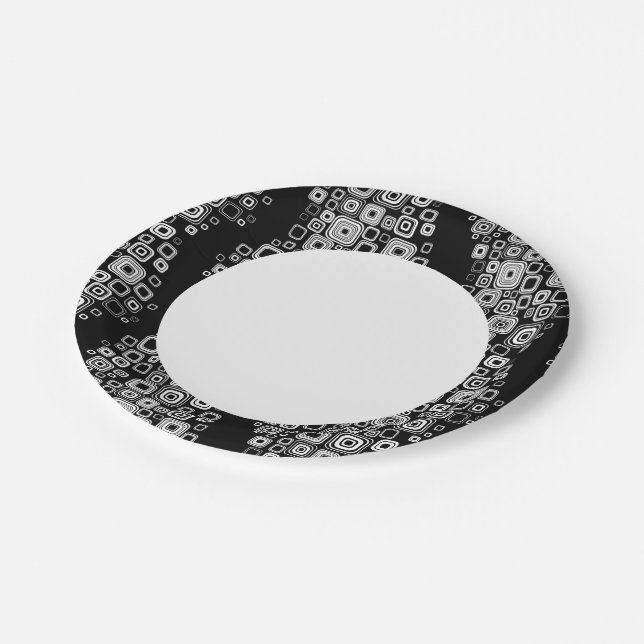 Retro black and white squares paper plates (Angled)
