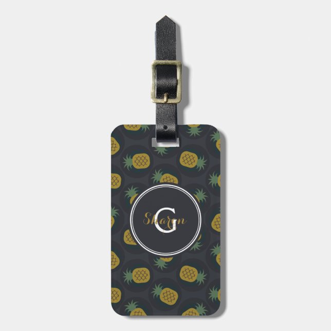 Retro black gold pineapple patterns monogram luggage tag (Front Vertical)