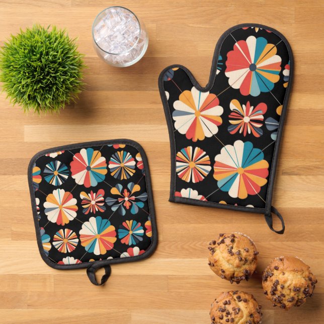 Retro Black Rainbow geometric Flowers Pattern  Oven Mitt & Pot Holder Set (Top Down)