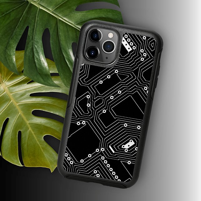 Retro Black White Cool Computer Circuit Board Otterbox iPhone Case (Creator Uploaded)