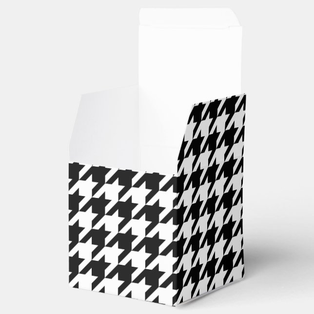 Retro Black White Houndstooth Weaving Pattern Favor Boxes (Opened)