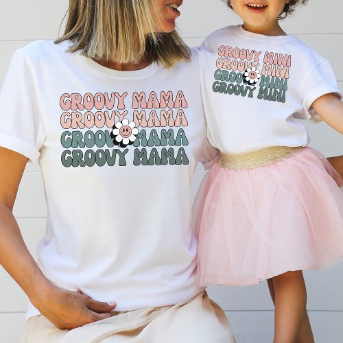 Retro Boho Groovy Mama Daisy Flower Repeat Text T_Shirt