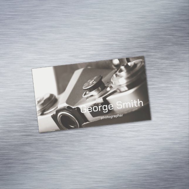 Retro camera business card magnet (In Situ)
