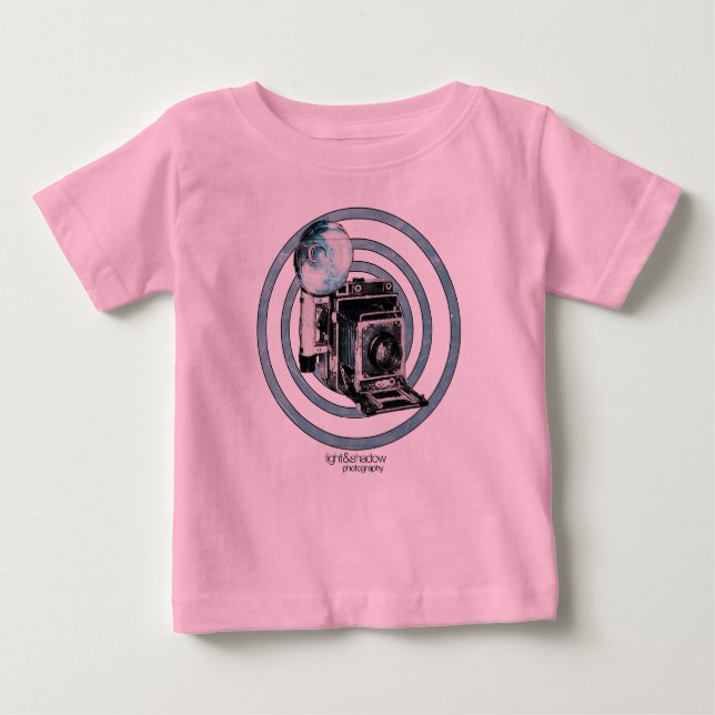 "Retro Camera" infant t-shirt (Front)