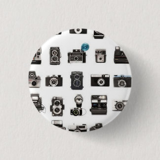 Retro cameras rule pinback button