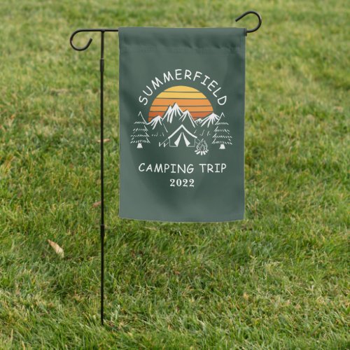 Retro Camping Vacation Family Reunion Garden Flag