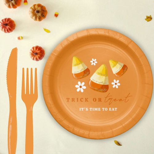 Retro Candy Corn and Daisy Halloween Party Paper Plates