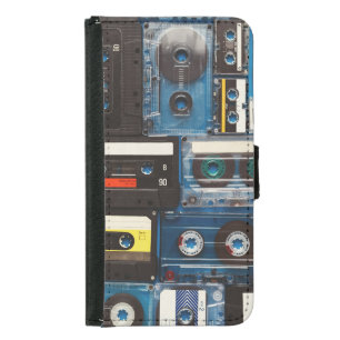 Retro Cassettes: Blue Background Vintage. Samsung Galaxy S5 Wallet Case