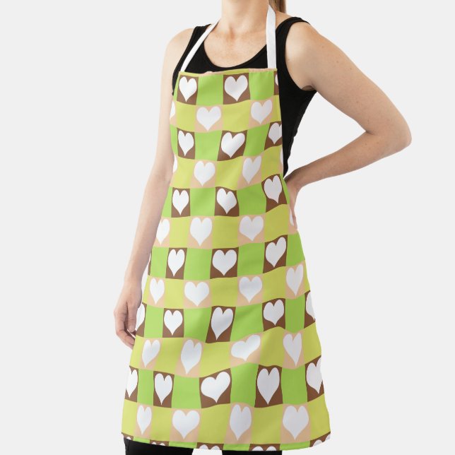 Retro Checkerboard Heart Pattern Apron (Insitu)