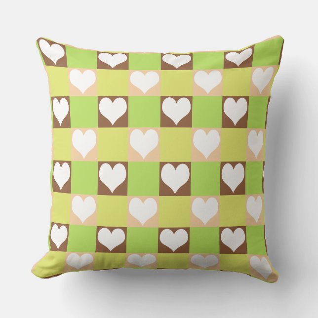 Retro Checkerboard Heart Pattern Throw Pillow (Front)