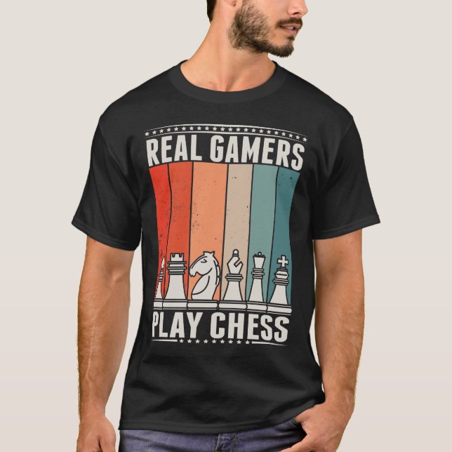 Retro Chess Gamer Board game Chess Pieces T-Shirt (Front)