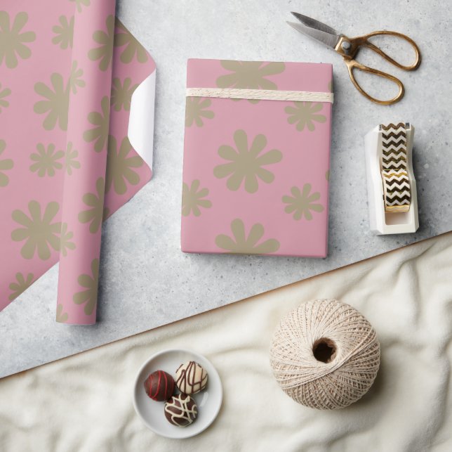 Retro Chic Abstract Daisy Flowers on Pink  Wrapping Paper (Crafts)