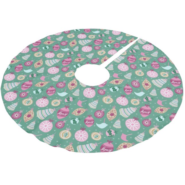 Retro Christmas Ornaments Pattern Tree Skirt (Angled)