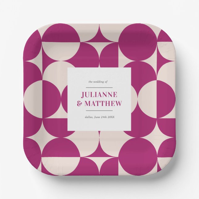 Retro Circle Scallop Mid Century Purple Wedding Paper Plates (Front)