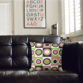 Retro Circles Pattern Pink Green Black White Throw Pillow