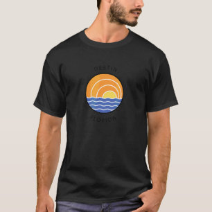 Retro Colorful Sunset Destin Florida Ocean Art T-Shirt