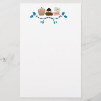 Retro cupcakes and macarons Stationery