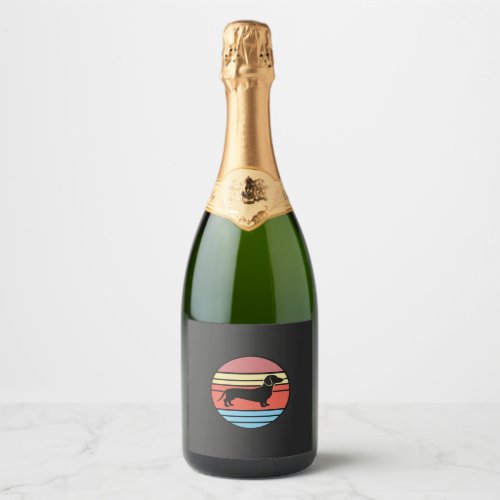 Retro Dachshund Sunset Vector Sparkling Wine Label