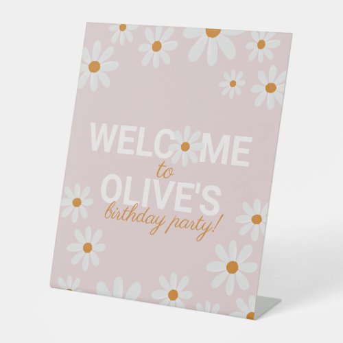 Retro Daisy Birthday Party Welcome Sign