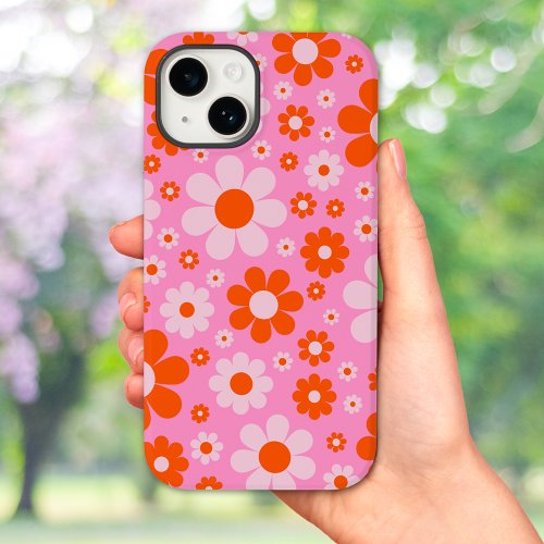 Retro Daisy Pattern iPhone 15 Plus Case