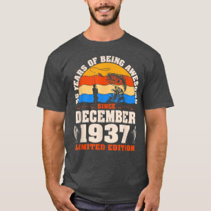 Retro December 1937 85 Year Old Fishing Lover 85th T-Shirt