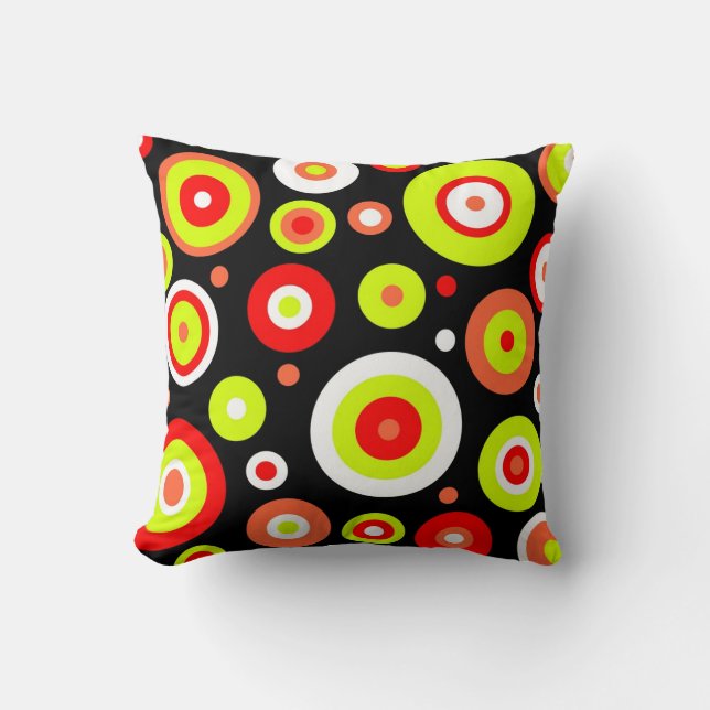 Retro design throw pillow (Front)