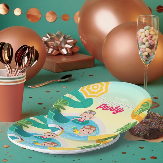 Retro dive into five 5th birthday paper plates (Multi)