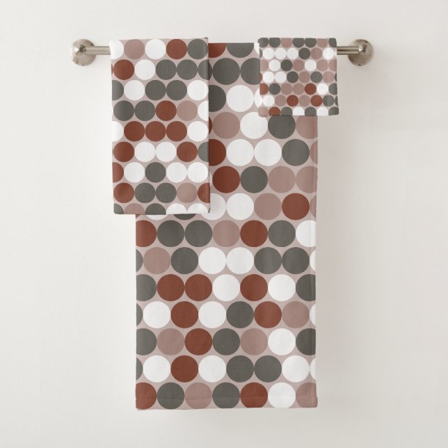 Retro dots bath towel set (Insitu)
