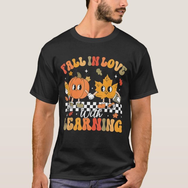 Retro Fall In Love With Learning Autumn Pumpkin Te T-Shirt (Front)