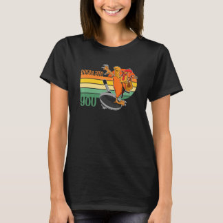 Retro Feminist Rooster For Women & Chicken Dad Reg T-Shirt