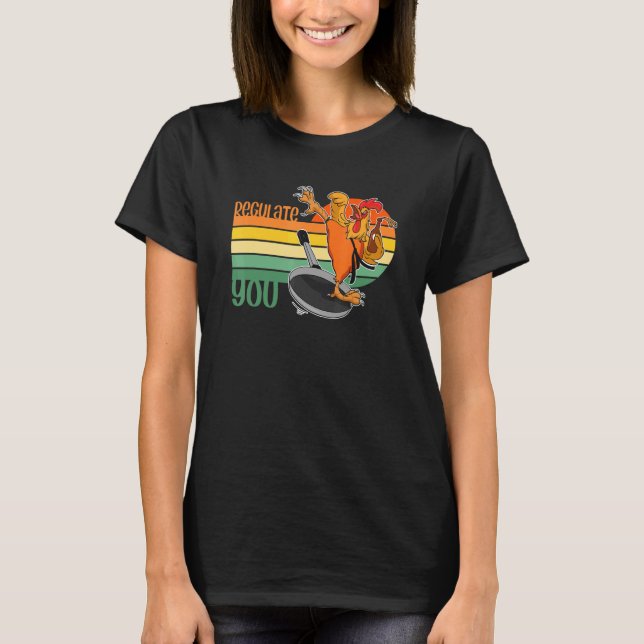 Retro Feminist Rooster For Women & Chicken Dad Reg T-Shirt (Front)