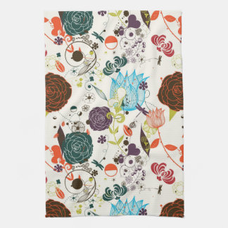 Retro Floral Pattern 2 Towel